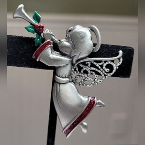 Jonette Jewelry Pewter Flying Angel Vintage Brooche